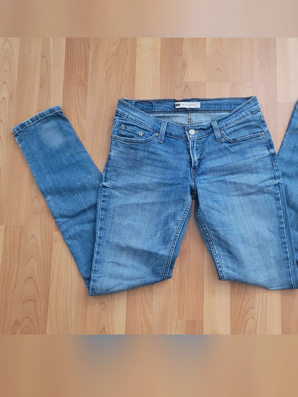 Levis 524 Too Superlow Bootcut Blue Jeans Women's Size W27 L32 Low Rise Slim Fit - Picture 1 of 15